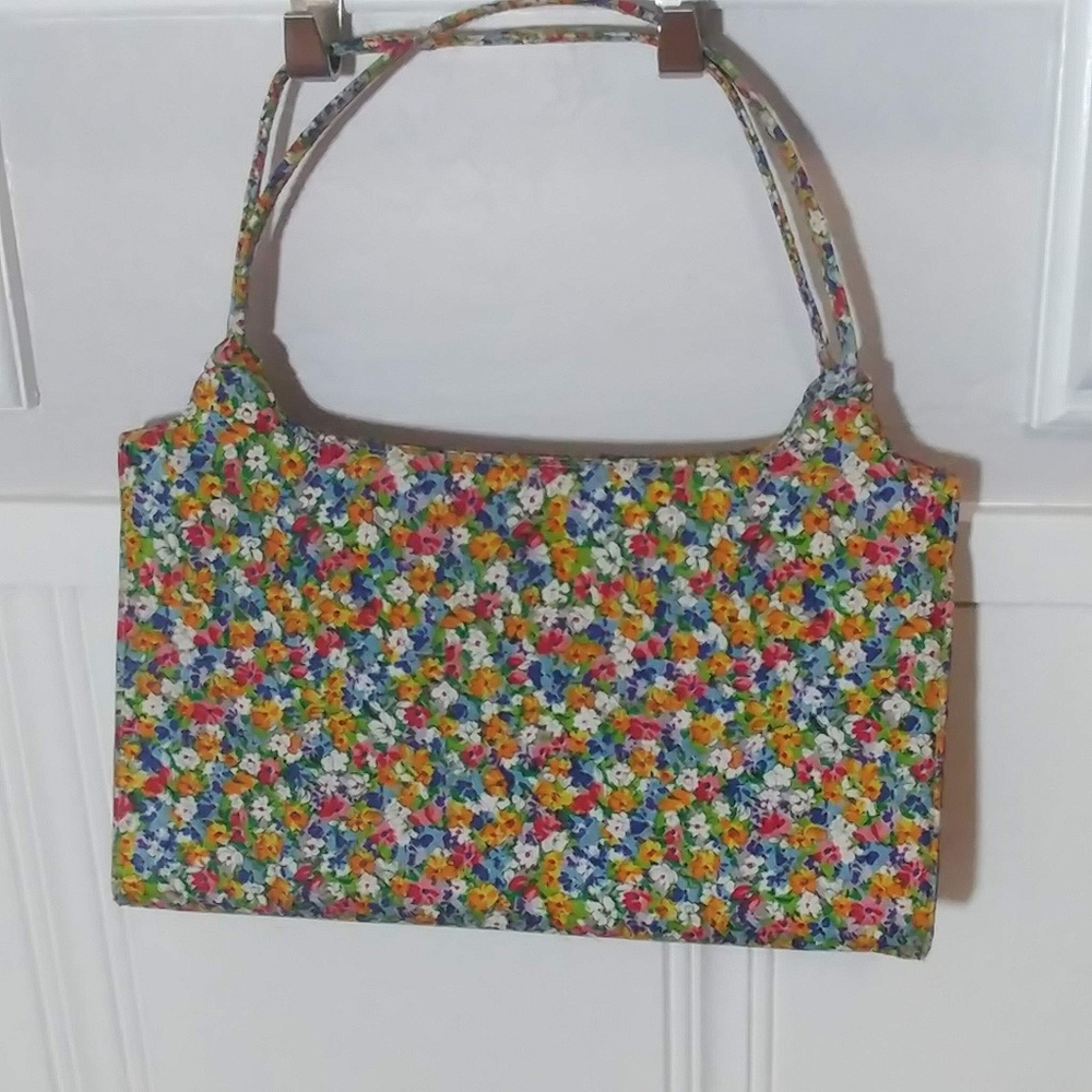 [VINTAGE] Leon Dainty Floral Retro Handbag Purse
